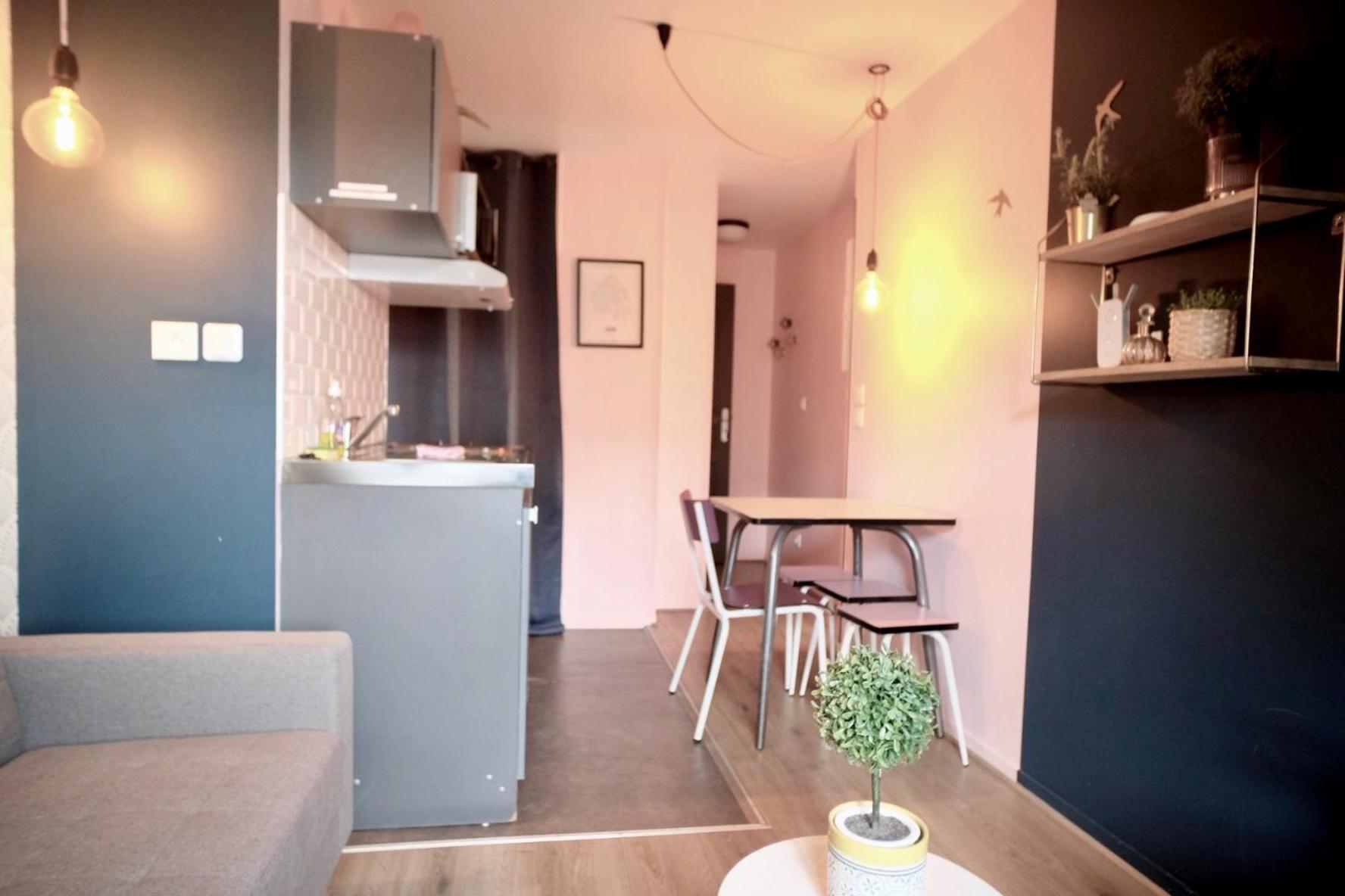 Apartamento La Company Des Concierges : La bonbonniere Rose Caen Exterior foto